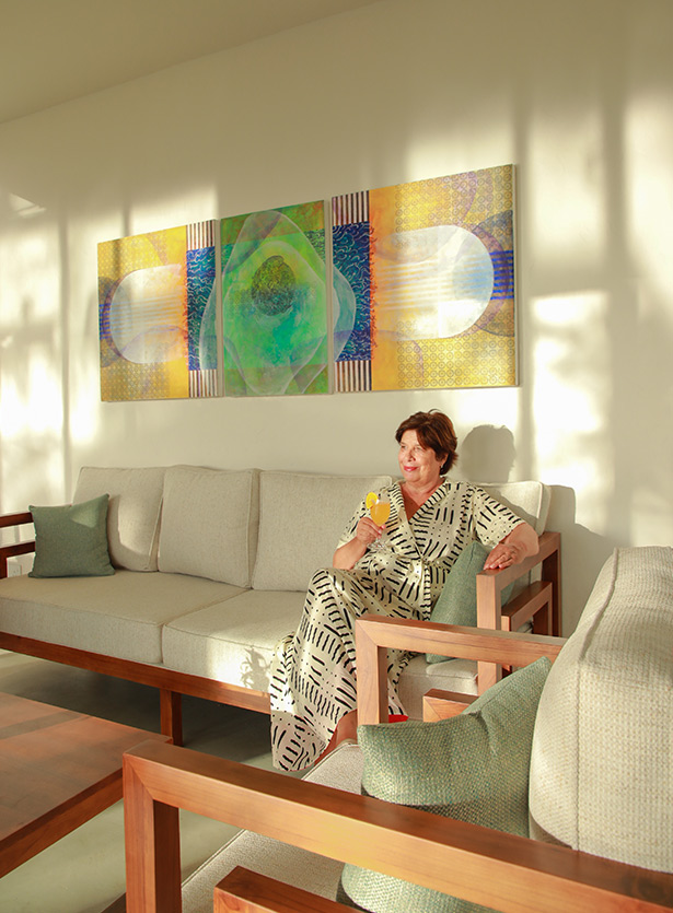 Owner having a juice at Ona Garden Villa