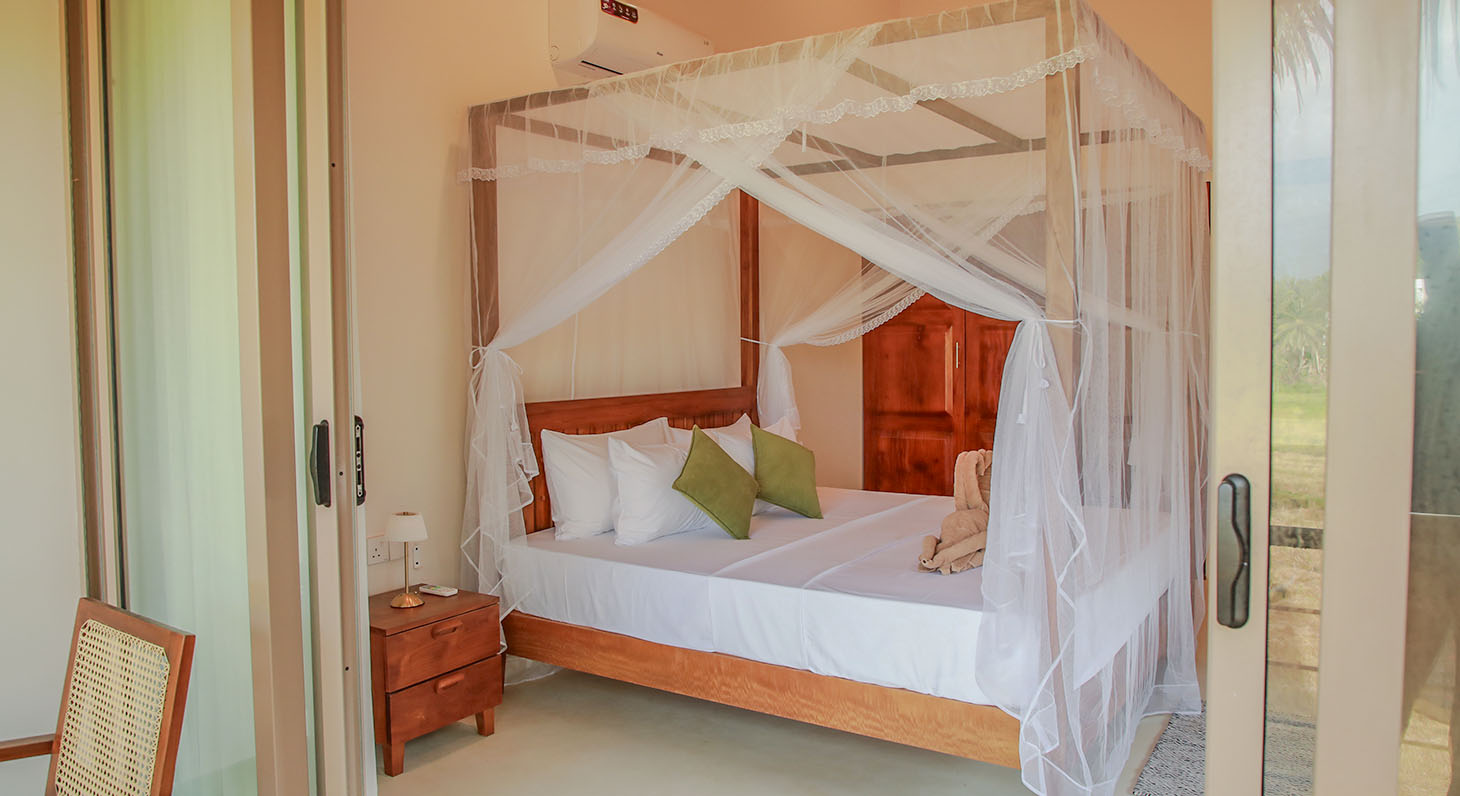  Paddy Deluxe bed setup at Ona Garden Villa
